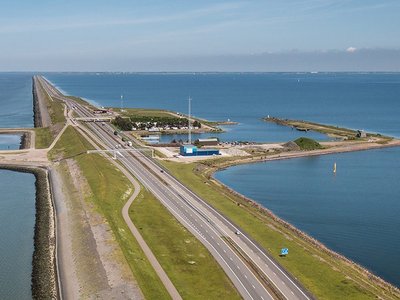 Afsluitdijk Project uses less concrete through new design
